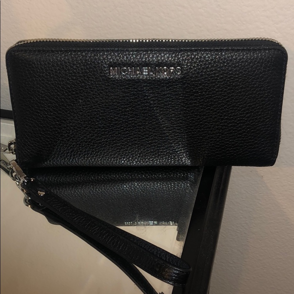 Michael Kors Leather Wallet